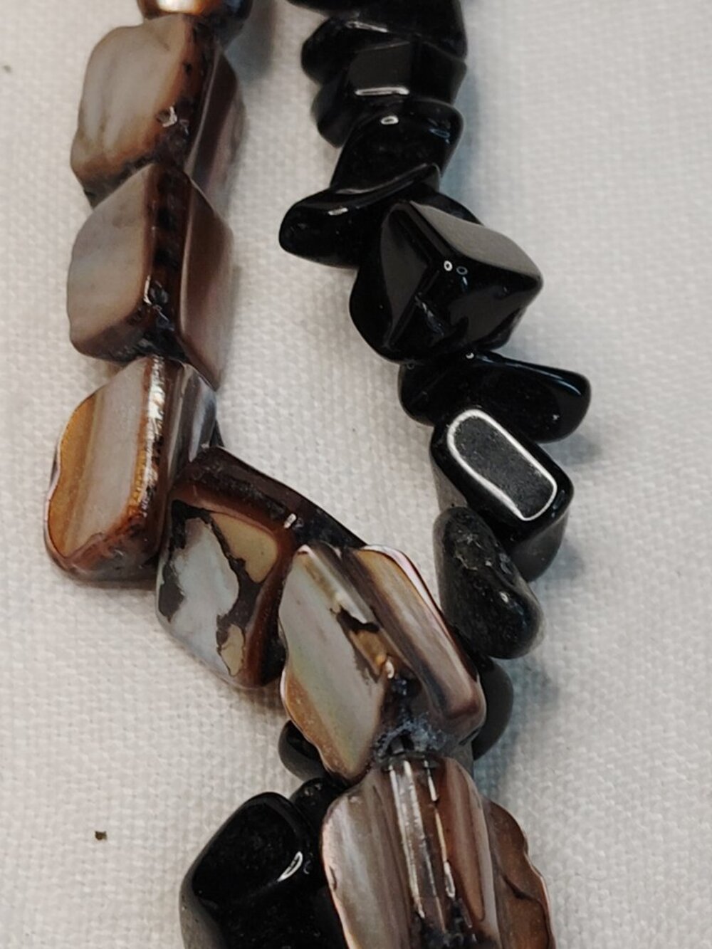 Shell & Black Stone Two‑Strand Necklace - Picture 6 of 7